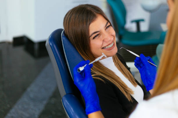 Best Wisdom Tooth Removal  in Oquawka, IL
