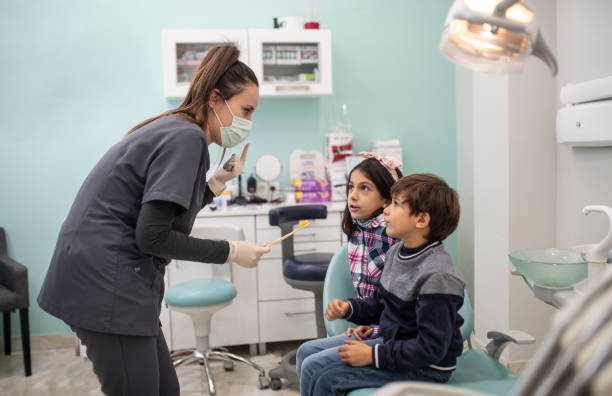 Best Root Canal Treatment  in Oquawka, IL